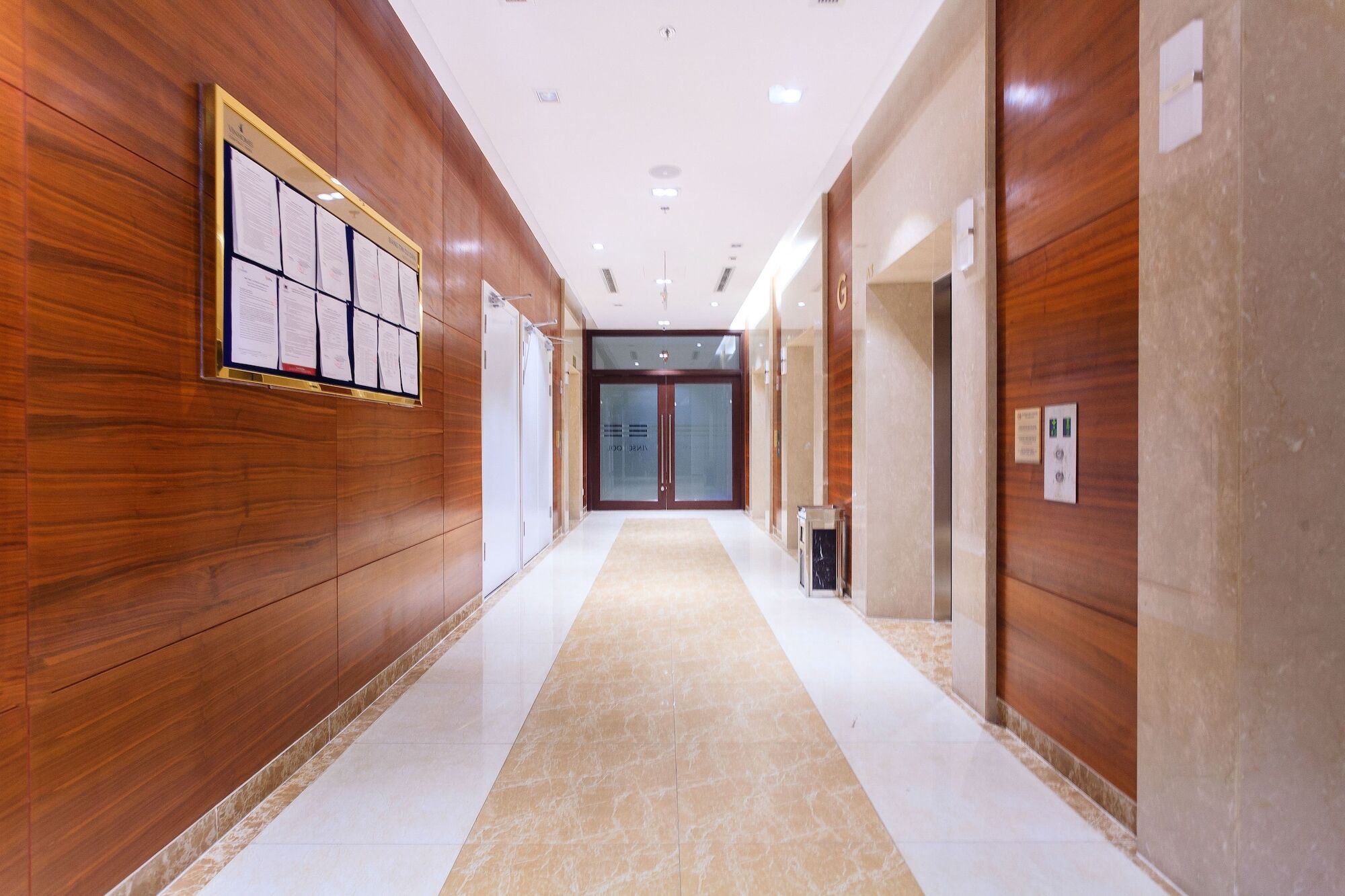 Laze Saigon Vinhomes Park TP. Hồ Chí Minh