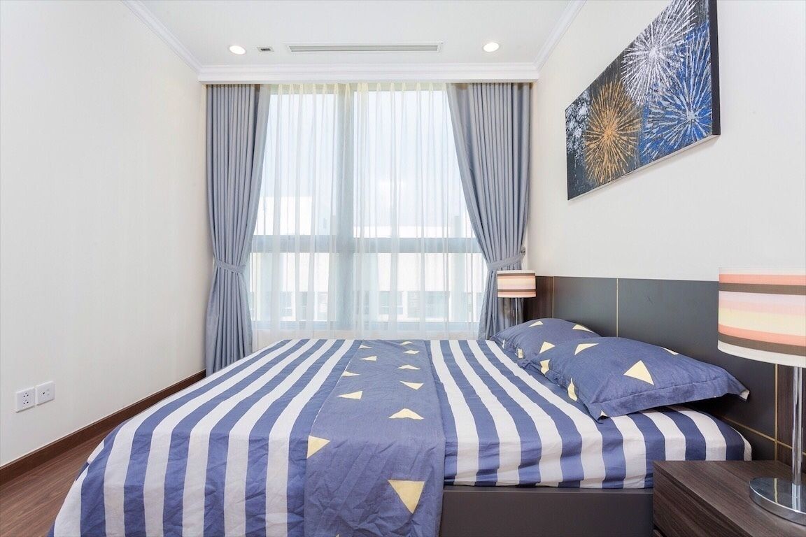 Laze Saigon Vinhomes Park * Ho Chi Minh City